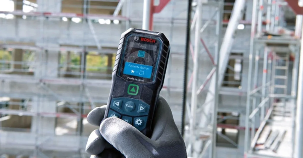 Accurate measurement with laser meter 3 اندازه گیری دقیق با متر لیزری