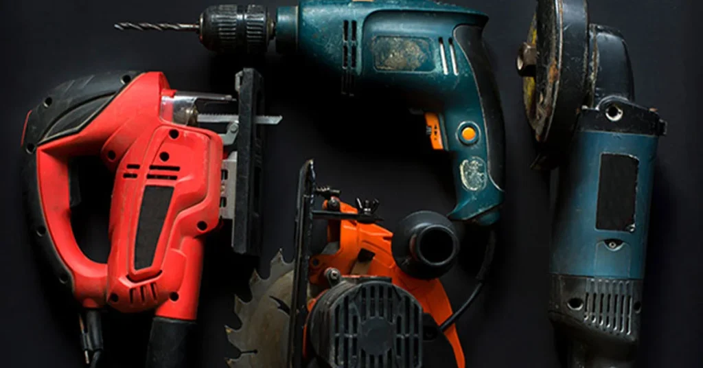 clean power tools and cordless tools 1 نحوه نگهداری و تمیز کردن ابزارهای برقی و شارژی